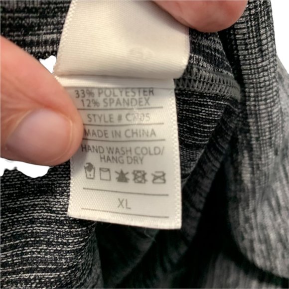 Codefit Gray Ombre Capri Leggings - Picture 5 of 6